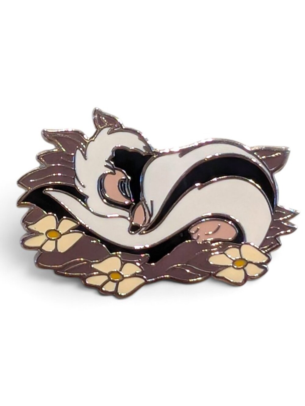 Bambi Disney Pin: Sweet Dreams Flower, Skunk Sleeping